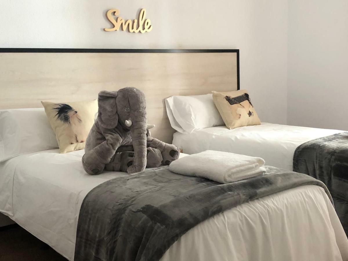 Gatu Premium Villa Aramburu, " Preferente Mayores De 25 Anos Y Familias " El Puerto de Santa María Eksteriør billede